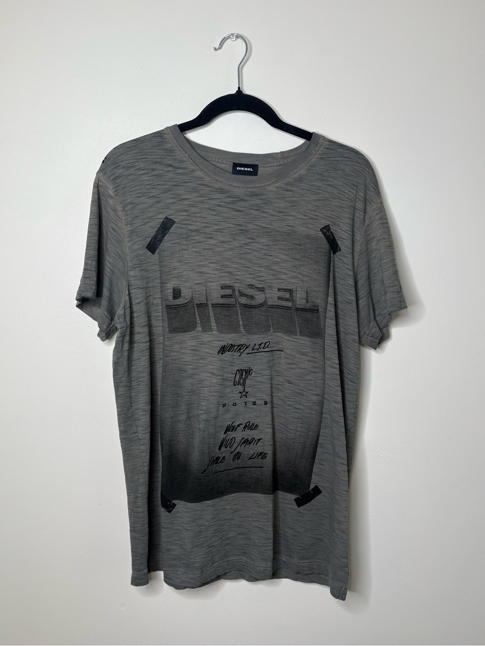 Diesel Men’s Burnout Graphic Short Slevee TShirt